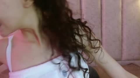 abbycute online show from September 18, 2:48 pm