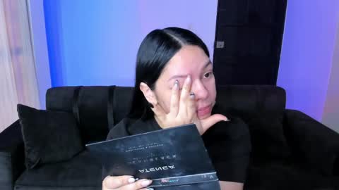 Abby Dixon  online show from April 8, 2:19 pm