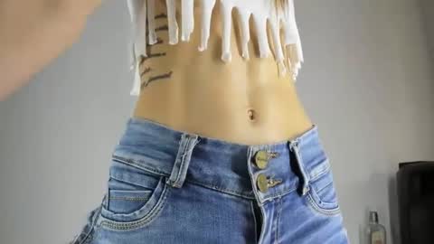 sara online show from February 1, 8:47 pm