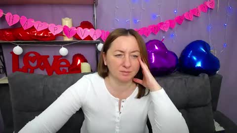 Snapshot of abbytaylorr chatting on February 9, 5:33 pm abbytaylorr online show from February 9, 5:33 pm