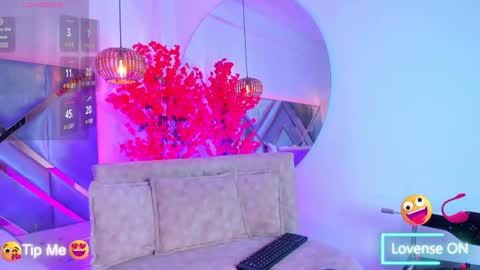 abelladgr online show from January 25, 2:37 am