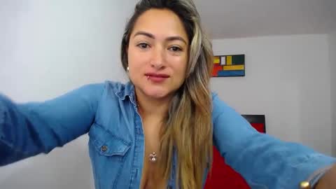ximena online show from February 26, 12:49 pm