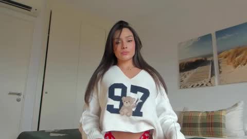 Helena online show from December 21, 11:03 am