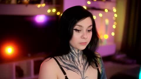 Snapshot of acid_pie chatting on February 18, 3:42 am acid_pie online show from February 18, 3:42 am