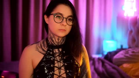 Snapshot of acid_pie chatting on January 19, 11:32 pm acid_pie online show from January 19, 11:32 pm