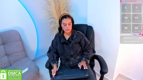    online show from September 19, 2:16 pm