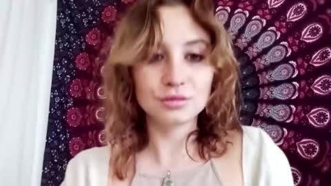 Adalyn online show from October 9, 7:12 am