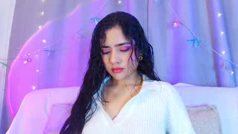  Adara Johnson  online show from February 2, 11:53 am