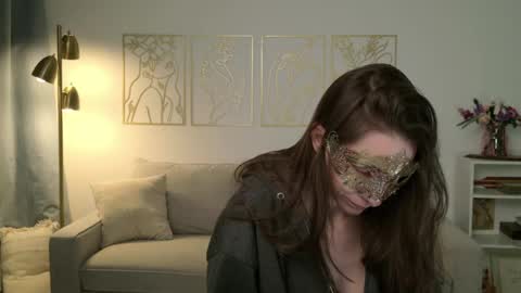 Addison Rose  I am currently away for the holiday weekend. Streams start again on 1242024. Enjoy the holiday online show from May 28, 1:36 am