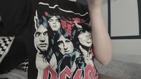 Ade  online show from January 27, 7:56 pm