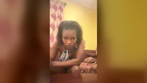 Adel online show from April 15, 9:15 pm