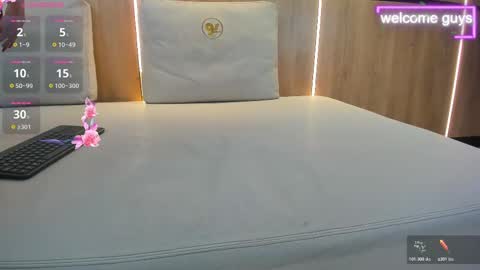 adela chase online show from October 20, 2:36 am