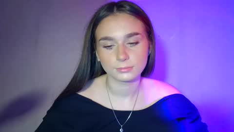 Adele Amore online show from March 11, 7:35 am