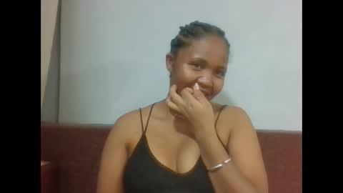 adelealy online show from November 7, 10:10 am