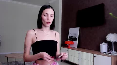 Adele Shine online show from November 10, 7:47 am