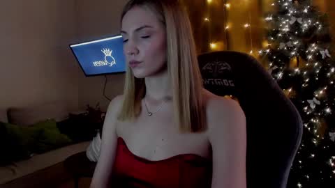 Adele Shine online show from January 10, 6:09 am