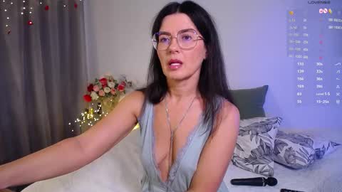 Im Adelina . See you.... online show from November 3, 12:25 am