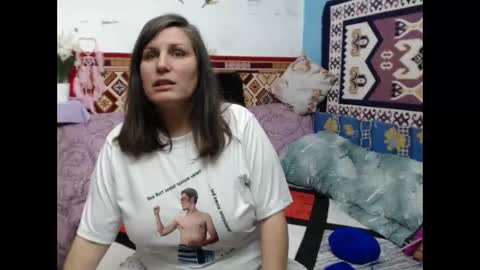 adelinemilf online show from January 15, 11:16 am