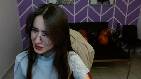 Adhara online show from November 18, 7:37 pm