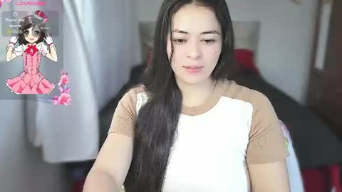 lia online show from July 7, 5:49 pm
