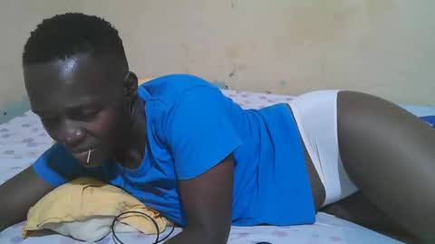 african_pussy2 online show from October 14, 7:05 pm