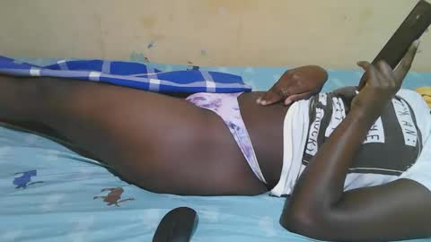 african_pussy2 online show from October 23, 8:31 am