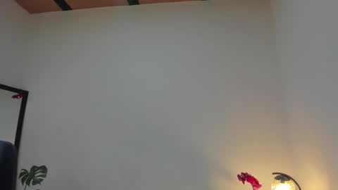 Lorena online show from November 20, 3:02 pm