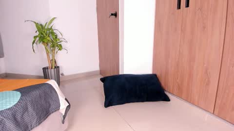 AfroditaRoy online show from March 28, 1:49 am