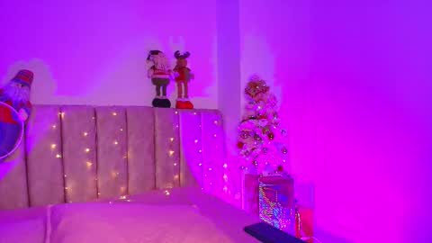 Ana online show from December 19, 12:30 pm