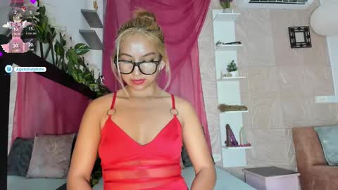 Agatadelphine online show from March 11, 8:42 pm