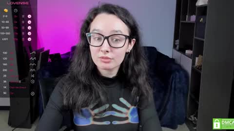 AgattaSmith online show from March 18, 7:02 am