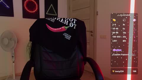 Agelina Lilly Laura online show from February 11, 11:12 pm