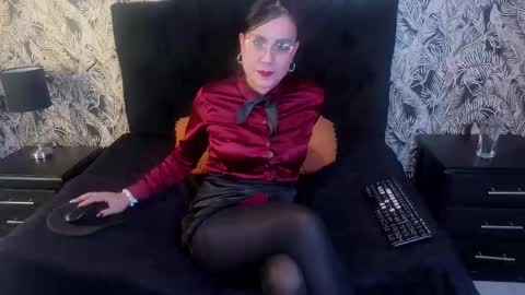 Aghata Moon online show from March 25, 4:32 pm