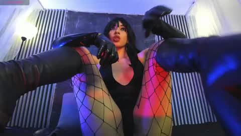 agnes_jones online show from February 12, 9:11 pm