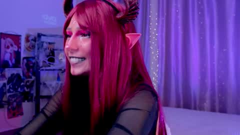 Snapshot of ahegame chatting on October 30, 1:56 pm Coraline online show from October 30, 1:56 pm