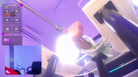 Ahytana online show from April 18, 9:15 pm