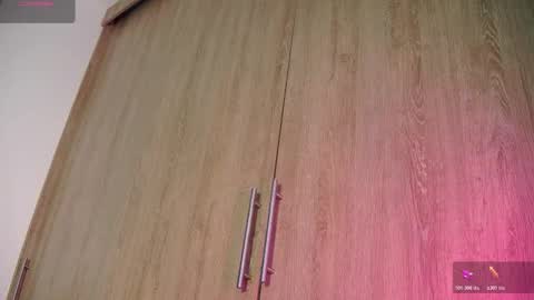 Aida  online show from November 25, 12:18 pm