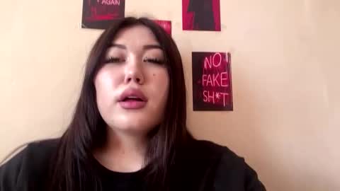 Alice online show from March 18, 9:36 am