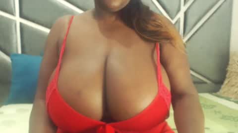 Ainara Velasquez online show from December 23, 12:36 am