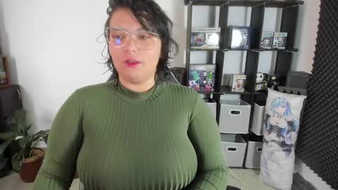 Catalina online show from December 26, 12:16 pm