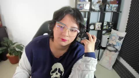 Catalina online show from January 28, 12:43 pm