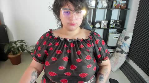 Catalina online show from February 2, 1:30 pm