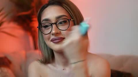  Aileen  online show from April 3, 8:51 pm