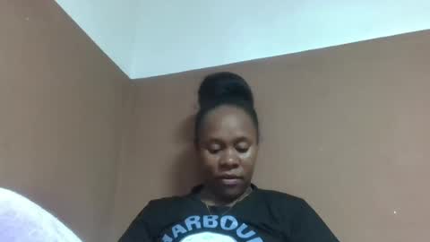 aimee982179 online show from July 25, 6:20 am