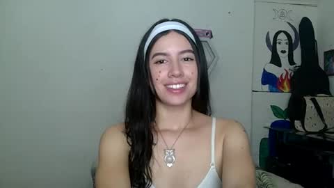 J  online show from March 22, 3:07 pm