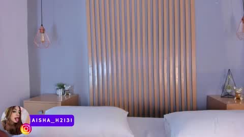 Snapshot of aisha_h chatting on October 21, 9:41 pm Aisha online show from October 21, 9:41 pm