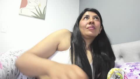 Katie   online show from December 12, 11:58 pm