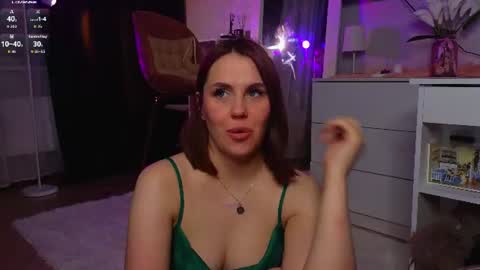 Aisha online show from June 16, 5:47 pm