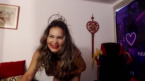 Aisha online show from September 9, 6:08 pm