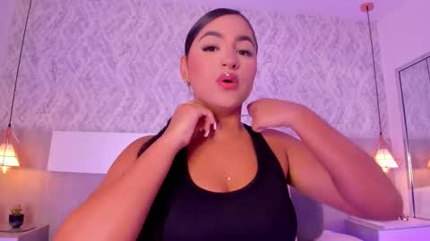 Aisha online show from October 1, 4:34 pm